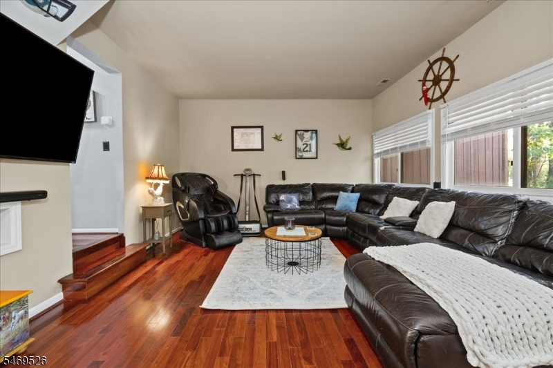 2 Vail Court Vernon NJ 07462