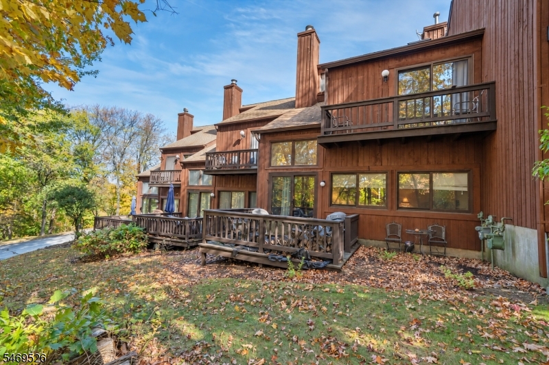 2 Vail Court Vernon NJ 07462