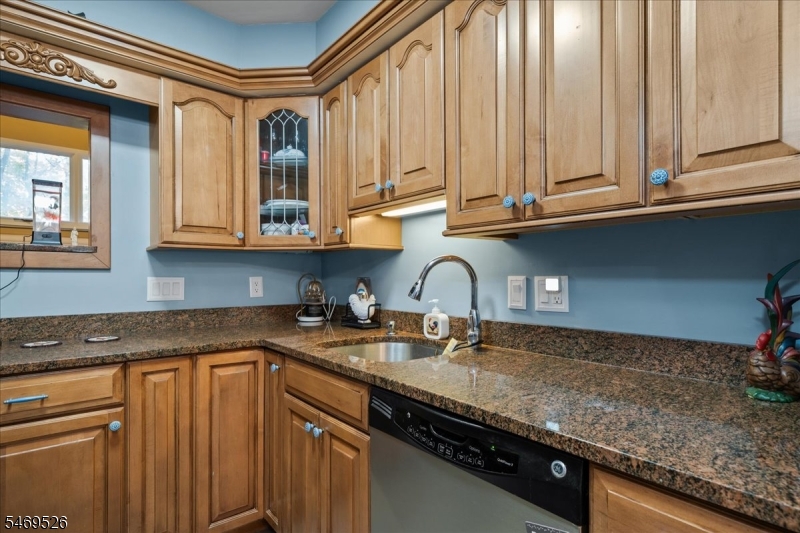 2 Vail Court Vernon NJ 07462