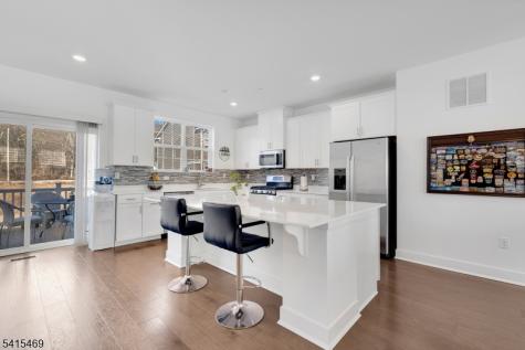 14 Coogan Court Morris Plains NJ 07950