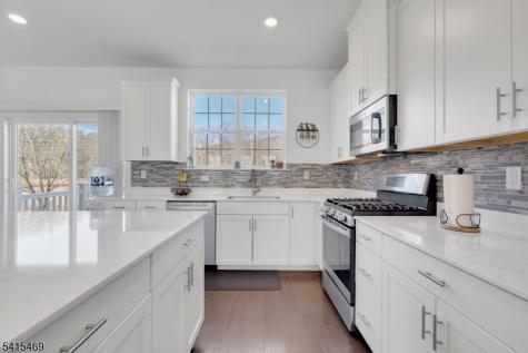14 Coogan Court Morris Plains NJ 07950