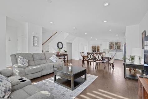14 Coogan Court Morris Plains NJ 07950