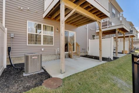 14 Coogan Court Morris Plains NJ 07950