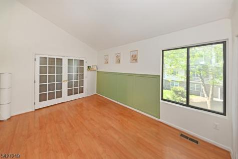 101 River Road Nutley NJ 07110