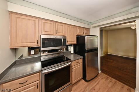 101 River Road Nutley NJ 07110