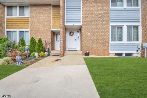 39 Balsam Court Hillsborough NJ 08844