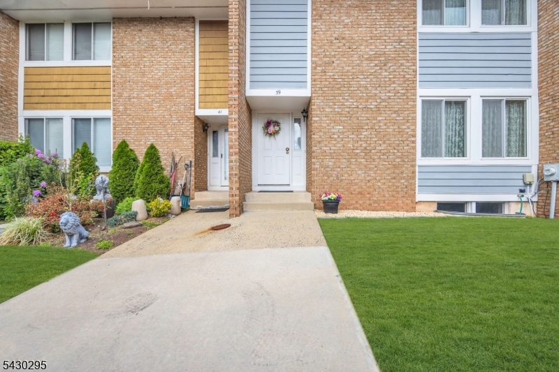 39 Balsam Court Hillsborough NJ 08844