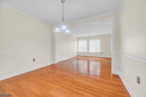 39 Balsam Court Hillsborough NJ 08844