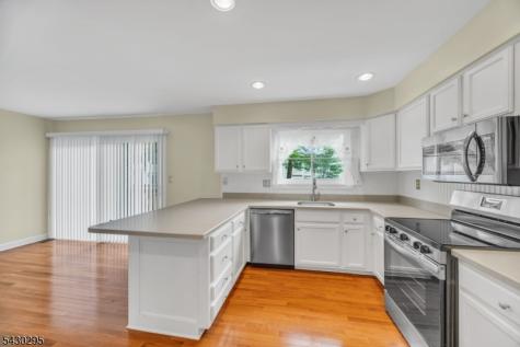 39 Balsam Court Hillsborough NJ 08844