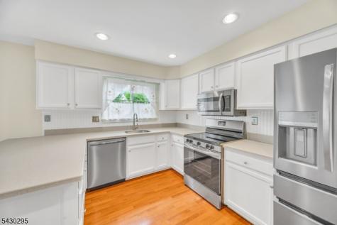 39 Balsam Court Hillsborough NJ 08844