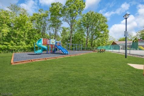 39 Balsam Court Hillsborough NJ 08844