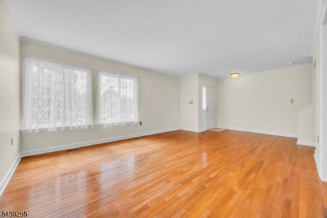39 Balsam Court Hillsborough NJ 08844
