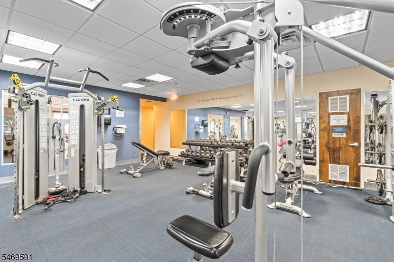 206 Shearwater Ct Unit 51 Jersey City NJ 07305