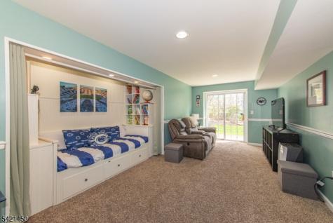 6 Brock Lane Mount Olive NJ 07840