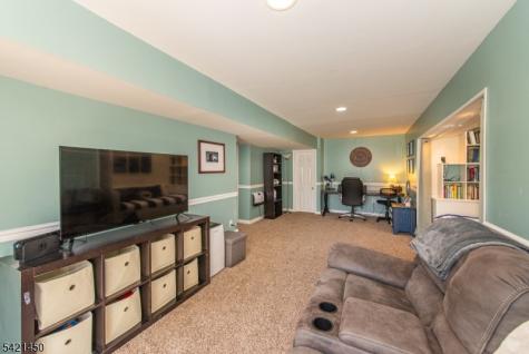 6 Brock Lane Mount Olive NJ 07840