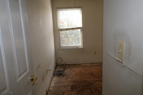 12 Rutgers Drive Newark NJ 07103