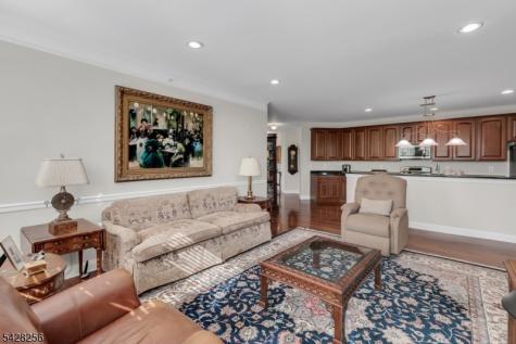 284 Victoria Drive Bridgewater NJ 08807