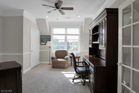 284 Victoria Drive Bridgewater NJ 08807