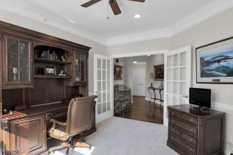 284 Victoria Drive Bridgewater NJ 08807