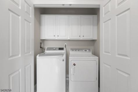 284 Victoria Drive Bridgewater NJ 08807