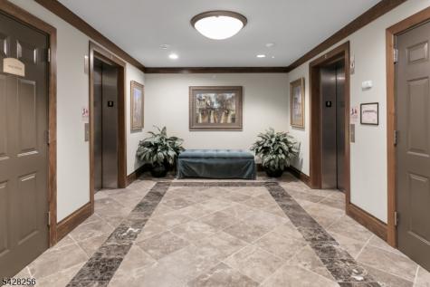 284 Victoria Drive Bridgewater NJ 08807
