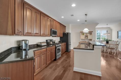 284 Victoria Drive Bridgewater NJ 08807