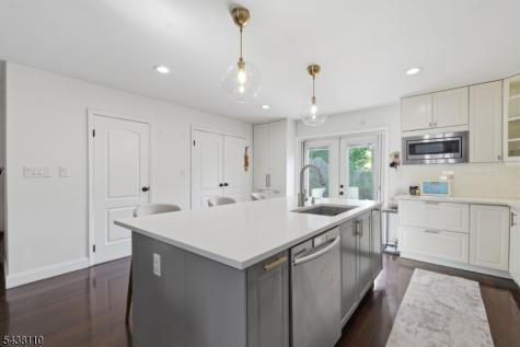251 Mount Pleasant Avenue Newark NJ 07104