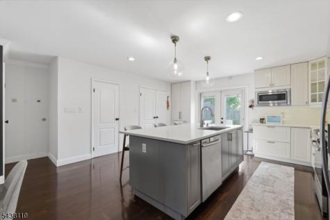 251 Mount Pleasant Avenue Newark NJ 07104