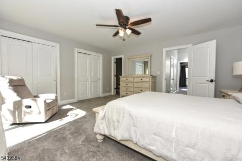 15 Brookside Heights Wanaque NJ 07465