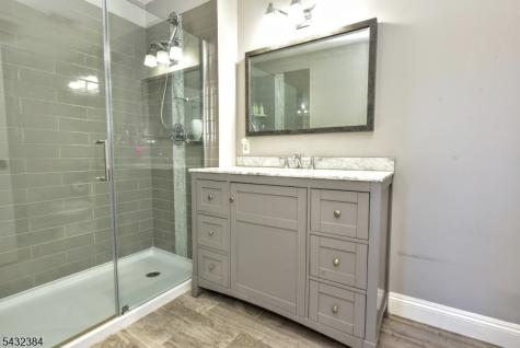 15 Brookside Heights Wanaque NJ 07465