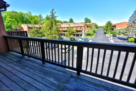 15 Brookside Heights Wanaque NJ 07465