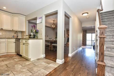 15 Brookside Heights Wanaque NJ 07465