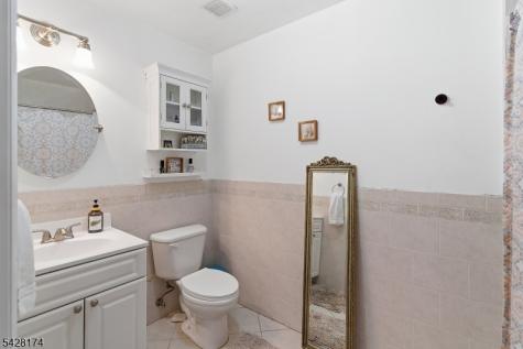 4315 Park Avenue Union NJ 07087