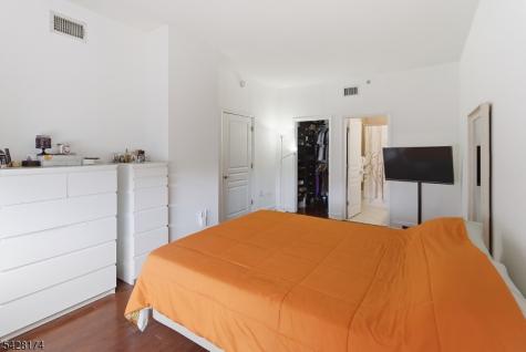 4315 Park Avenue Union NJ 07087