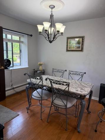 1 Avon Court Chatham NJ 07928