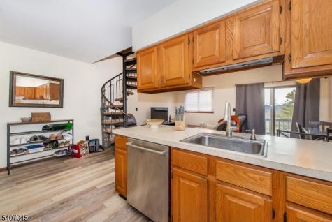 1 Deer Valley Lane Vernon NJ 07462