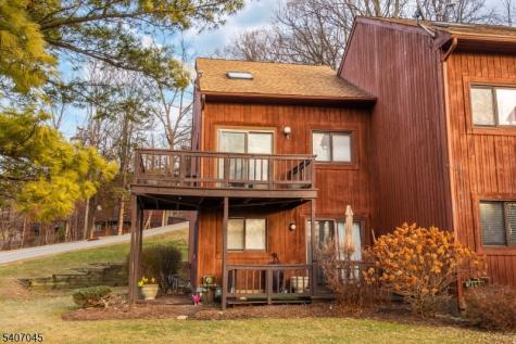 1 Deer Valley Lane Vernon NJ 07462