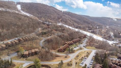 1 Deer Valley Lane Vernon NJ 07462