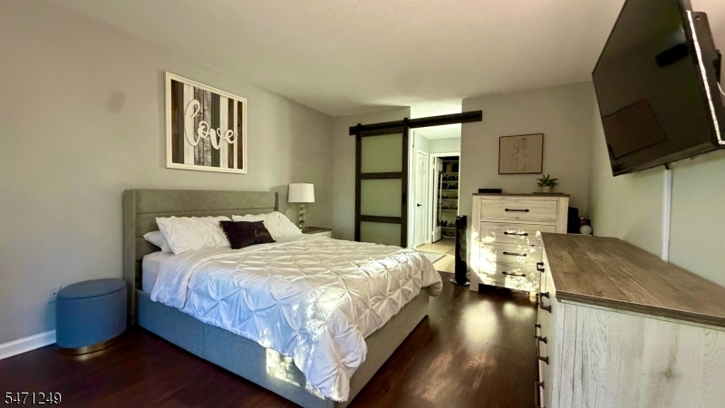 78 Red Oak Terrace Jefferson NJ 07438
