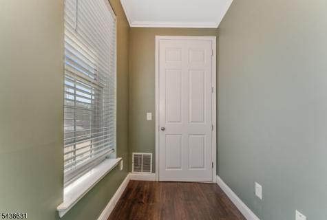 141 Limerick Lane Lopatcong NJ 08865