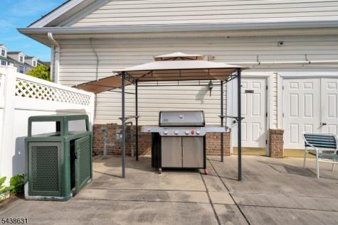 141 Limerick Lane Lopatcong NJ 08865