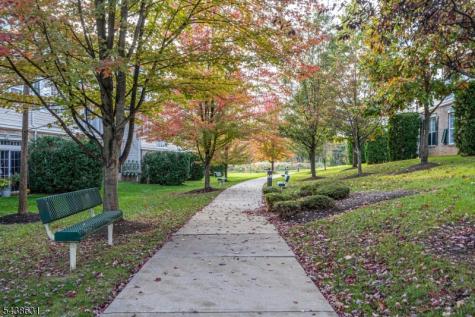 141 Limerick Lane Lopatcong NJ 08865
