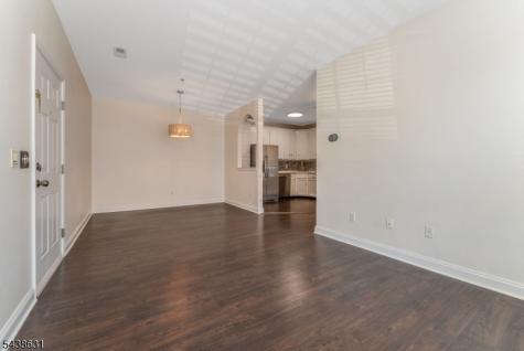 141 Limerick Lane Lopatcong NJ 08865