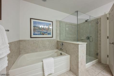 16 Pineview Drive Waldwick NJ 07463