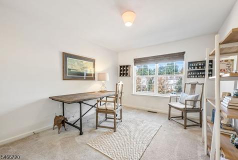 16 Pineview Drive Waldwick NJ 07463