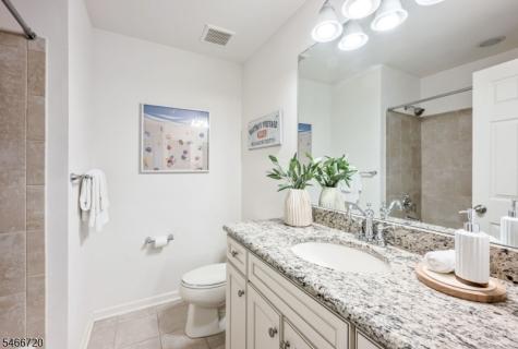 16 Pineview Drive Waldwick NJ 07463