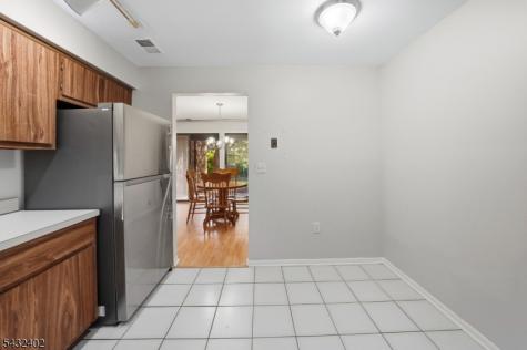 336 Willowbrook Drive North Brunswick NJ 08902