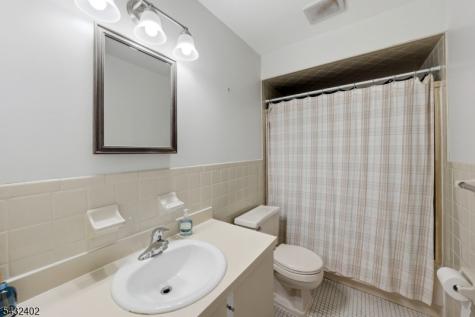 336 Willowbrook Drive North Brunswick NJ 08902