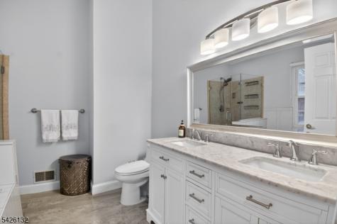 75 Washington Court Montville NJ 07082