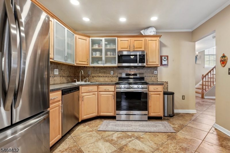 3 Letts Court Sayreville NJ 08872